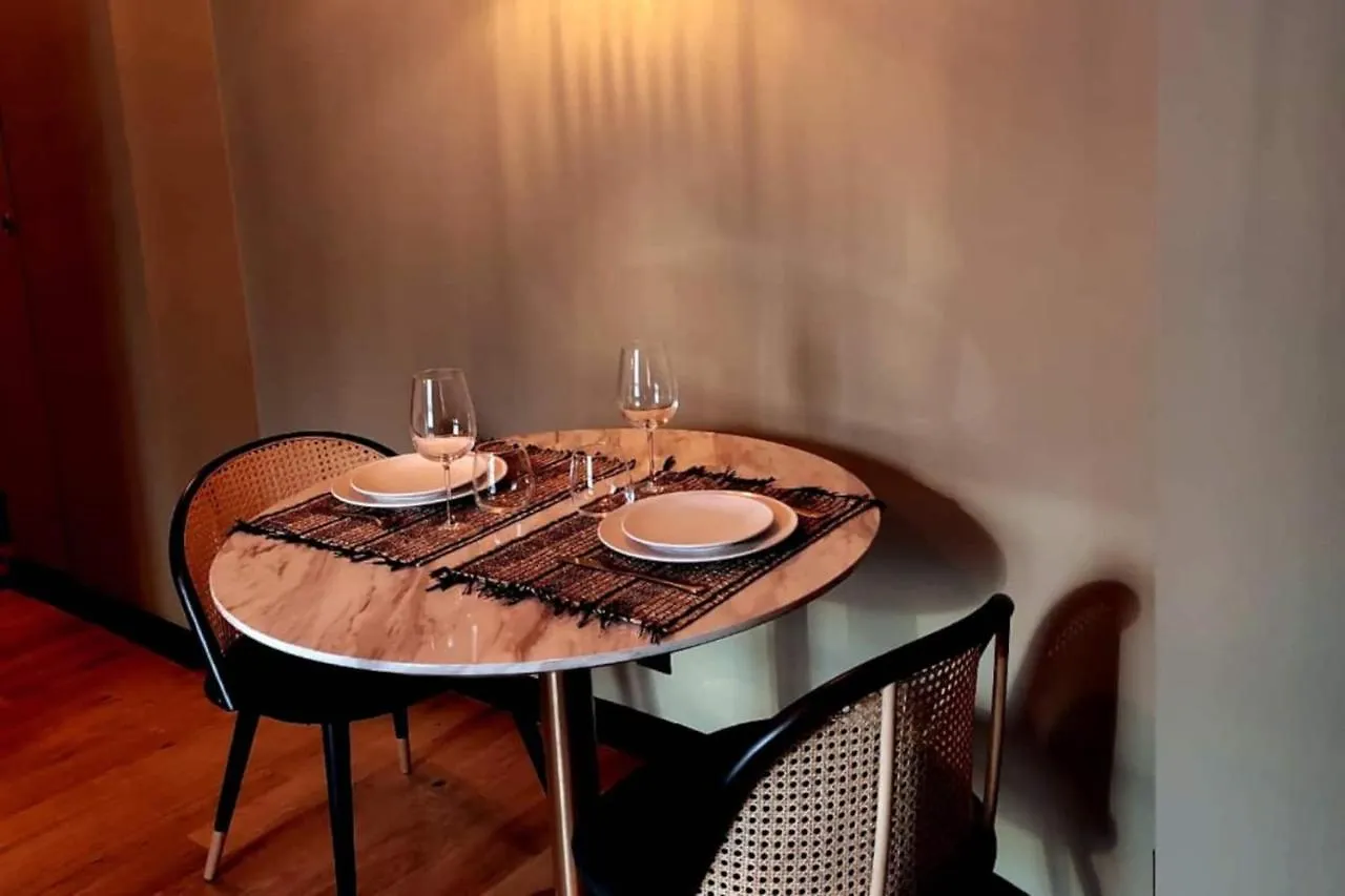 Cosy 1 Bedroom Apartment In Paris